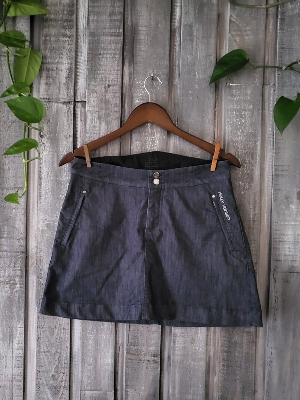 NWOT Helly Hansen Thalia Skirt 2.0 Quick Dry Navy M